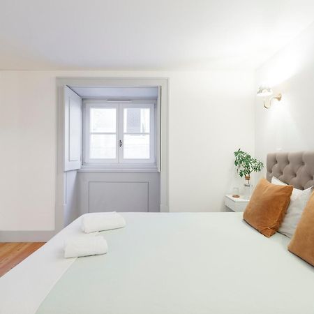 Double Room With Private Wc In Shared House In Downtown Lisabona Exterior foto