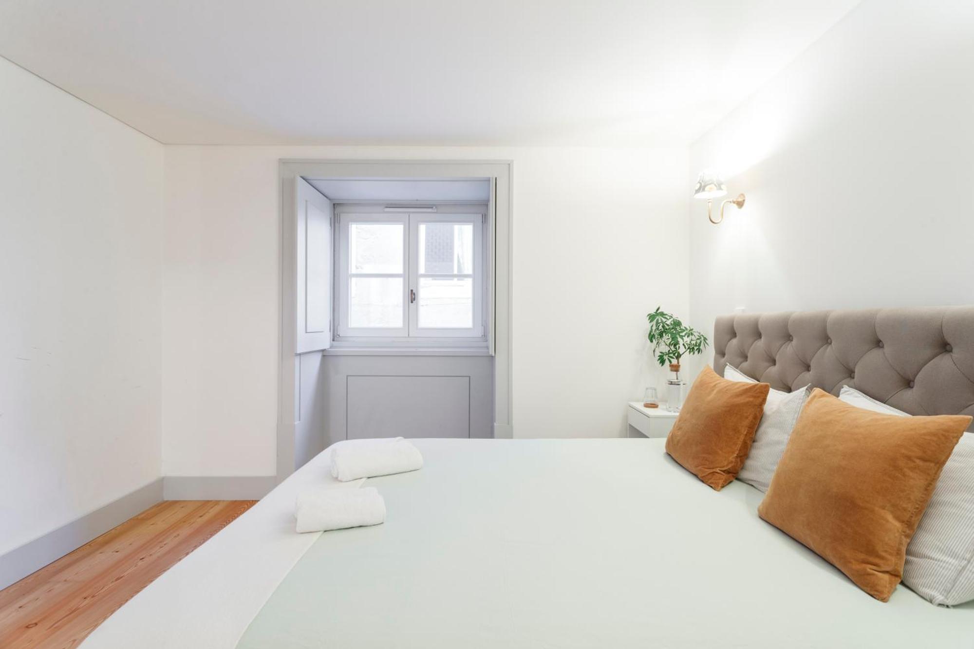 Double Room With Private Wc In Shared House In Downtown Lisabona Exterior foto